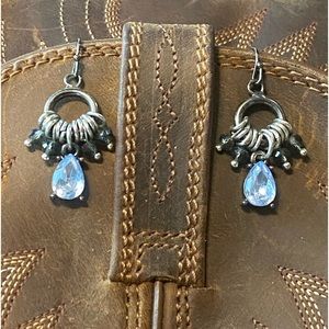 Vera Wang Earrings, NWOT